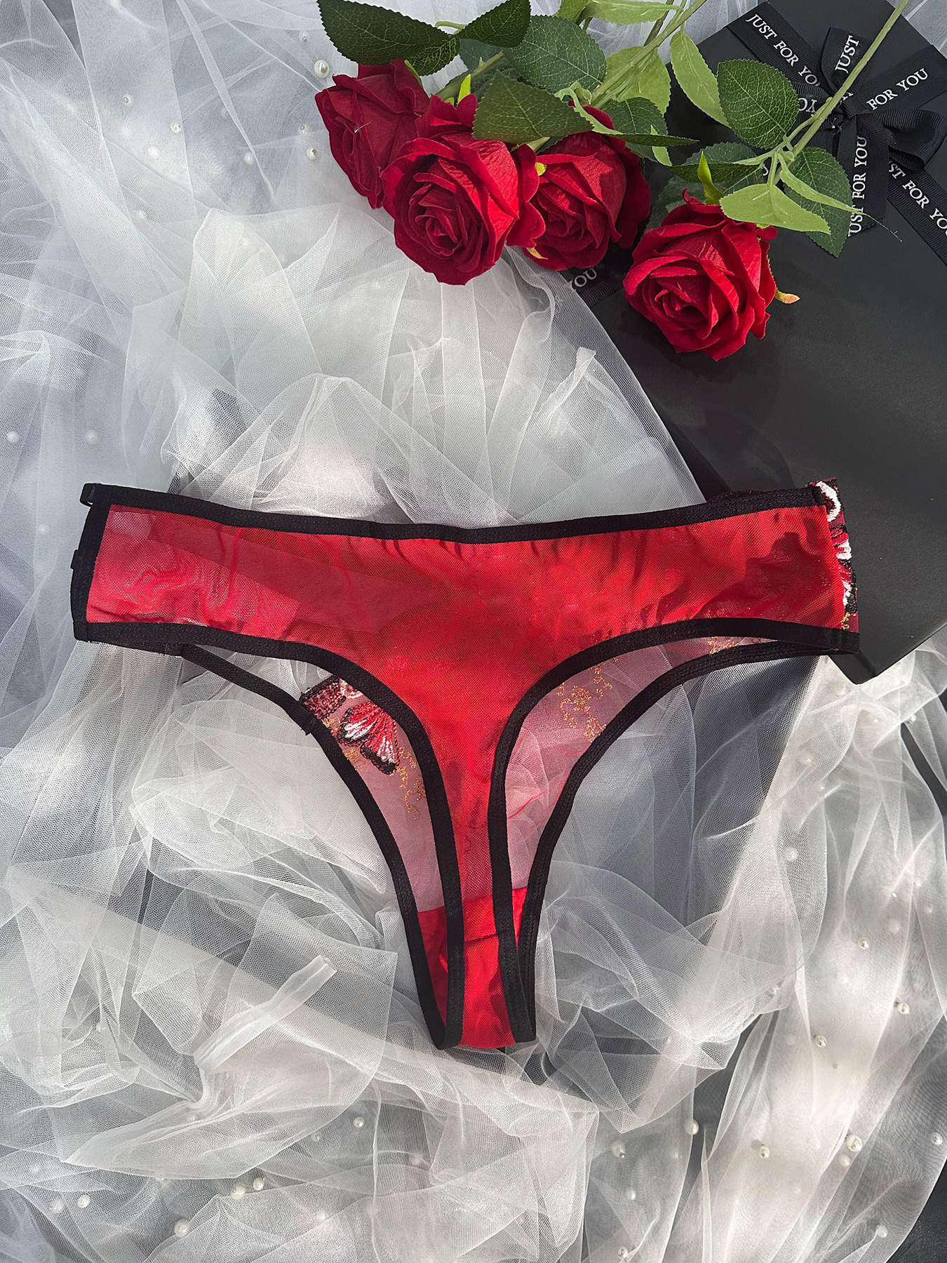 Women'S Plus Size Sheer Sexy Embroidered Lace Briefs with Asymmetrical Design, Adjustable Mid-Rise, No Padding, Medium Stretch Fabric, Lace Underwear, Elegant Underwear, Asymmetrical Briefs, No Padding Briefs, Stretchy Fabric Briefs