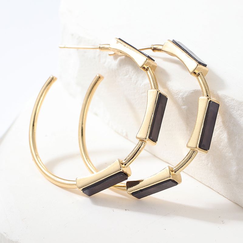 Unisex Modern Contrast Color C Hoop Earrings