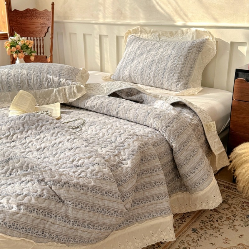 TEMU 3pcs New Embroidered Vintage Lace Printed Bedspread Three-piece Set (1 Bedspread   2 Pillowcases) Vintage Lace Bedspread - Morita
