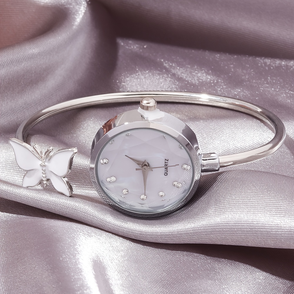 1pc Minimalist Ladies' Watch, Featuring a Classic Round Dial with a Clean Surface and Butterfly Decoration—a Perfect Gift for Family and Friends: Birthday Present/back-to-school Season/Halloween/daily Wear. No Box Included. A Stylish Back-to-school
