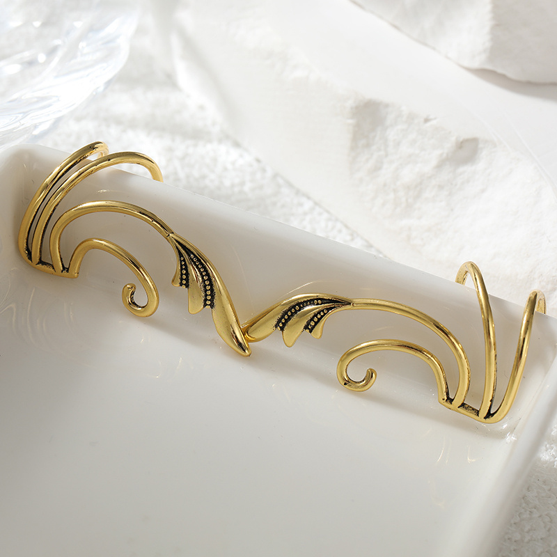 Vintage Bohemian Wing Design Golden Clip Earrings