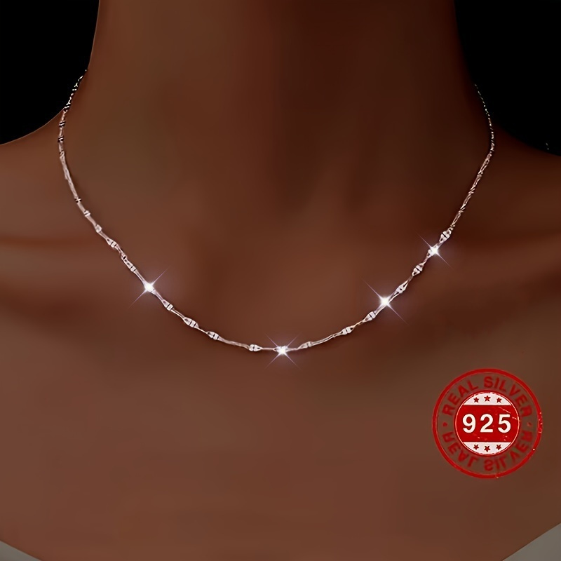 

925 Sterling Silver Hypoallergenic Ladies Necklace Simple Chain Clavicle Chain For Banquet, Idea Gift Weight 0.07oz