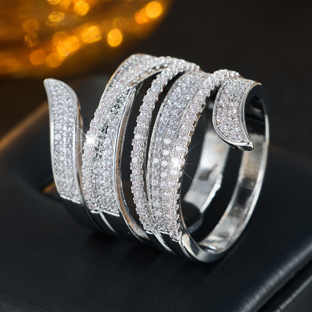 Women's Spiral Winding Inlaid Zirconia Ring, Exaggerated Design