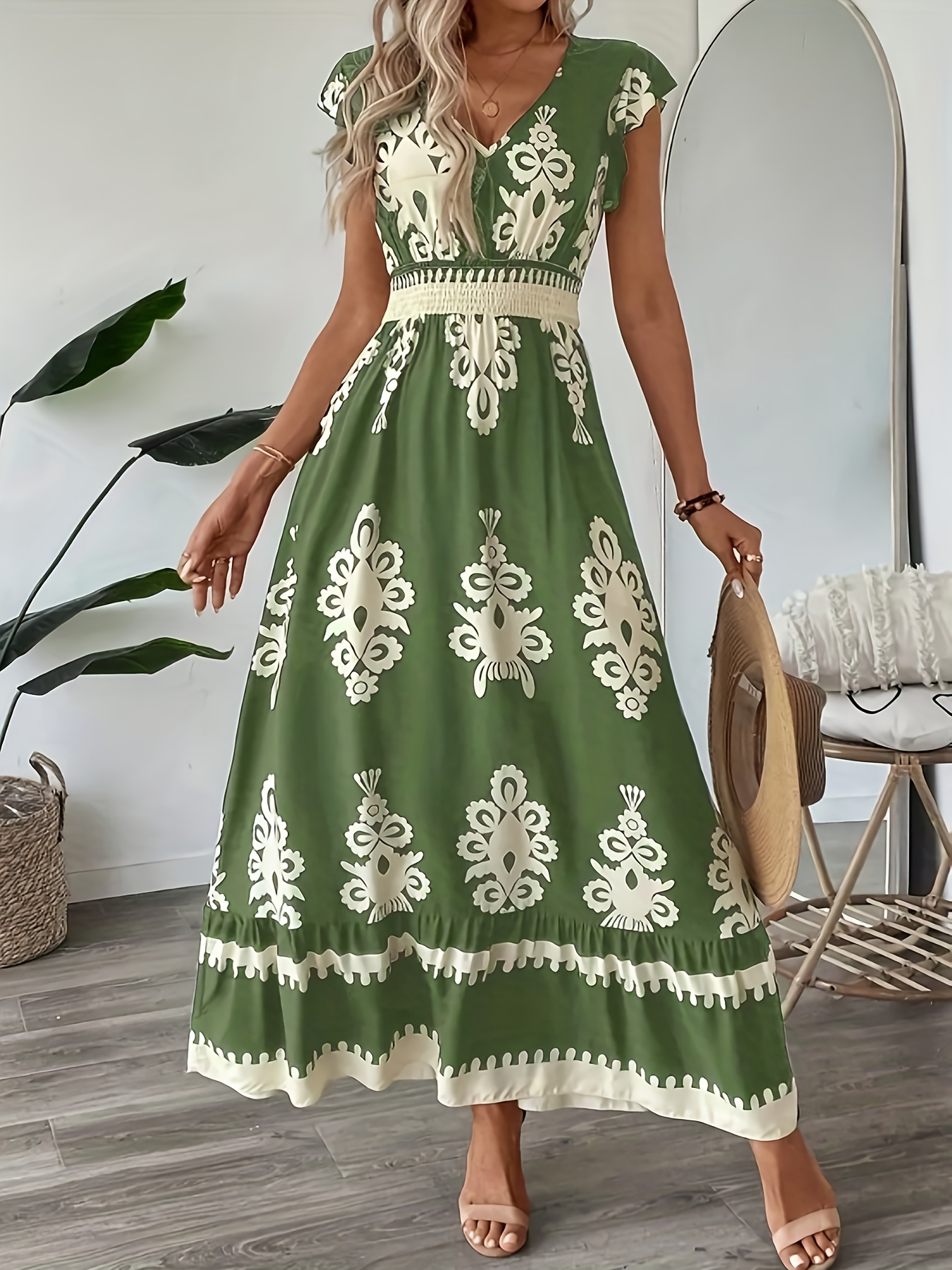 womens new bohemian long dress v neck design elegant commuting style full body positioning print comfortable fabric suitable for commuting and dating local warehouse womens gift suitable for autumn Product details 3