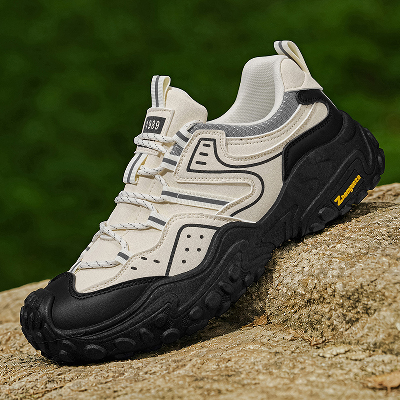 Men's Comfortable Thick-Soled Casual Athletic Shoes