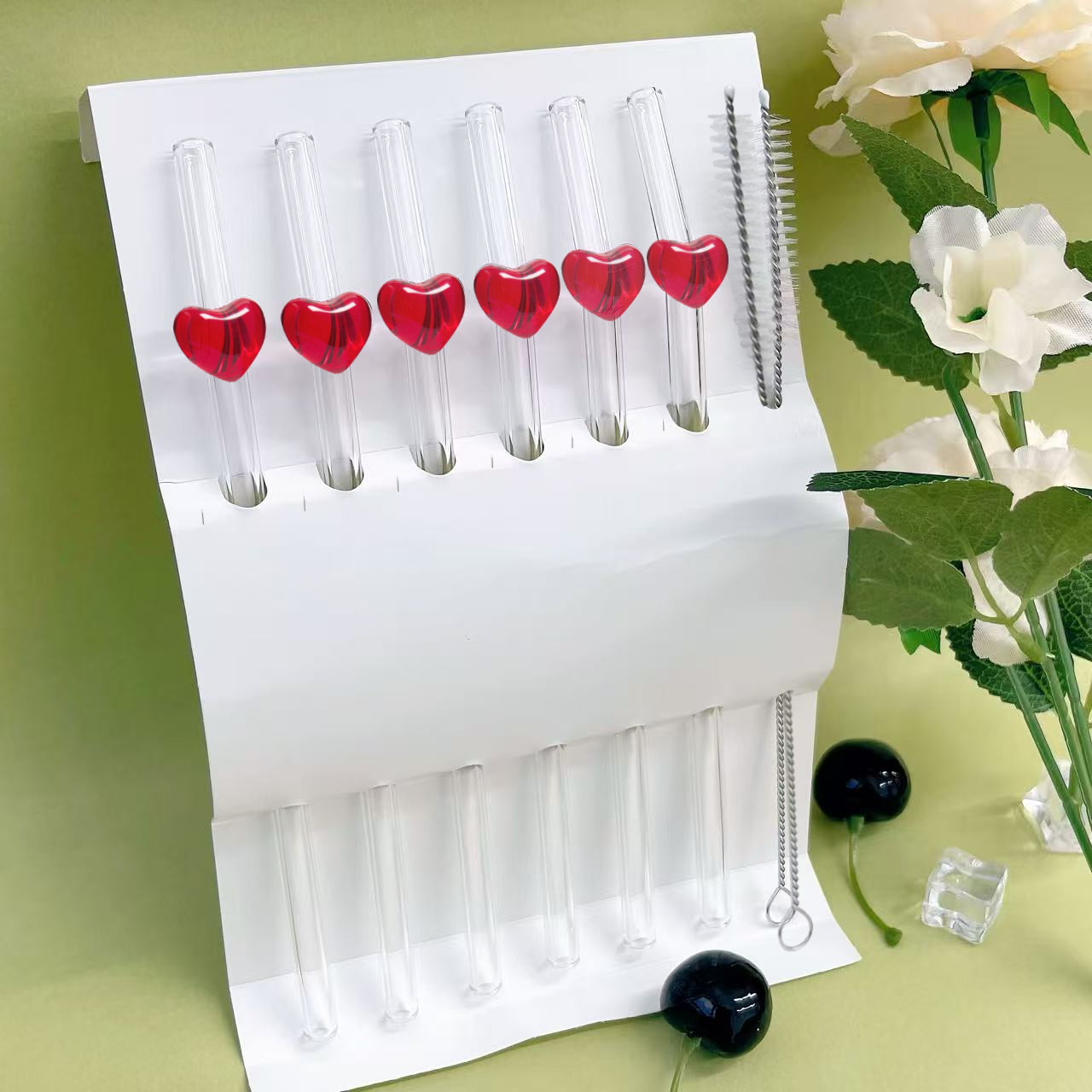 TEMU Lot de 6 en verre transparent courbé avec breloques cœur en verre cristal 3D colorées, réutilisables résistantes à la chaleur, 2 brosses de