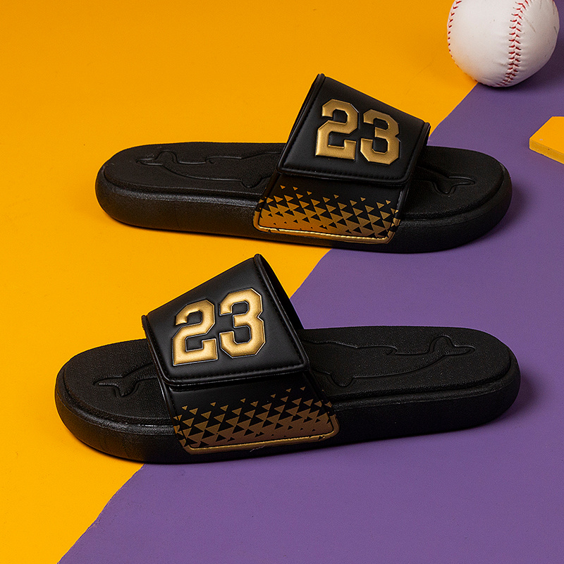 Image of Fashionable Slippers, Unisex And Adjustable, Designed For Outdoor Activities Like Surfing, With Durable Soles Suitable For Indoor And Outdoor Wear. Perfect For Men And Women To Wear Interchangeably
