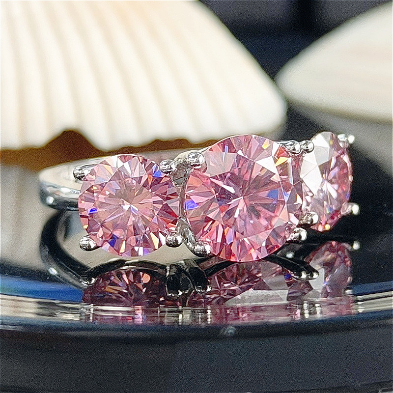 1pc 2/4 Carat Moissanite Ring in 925 Silver