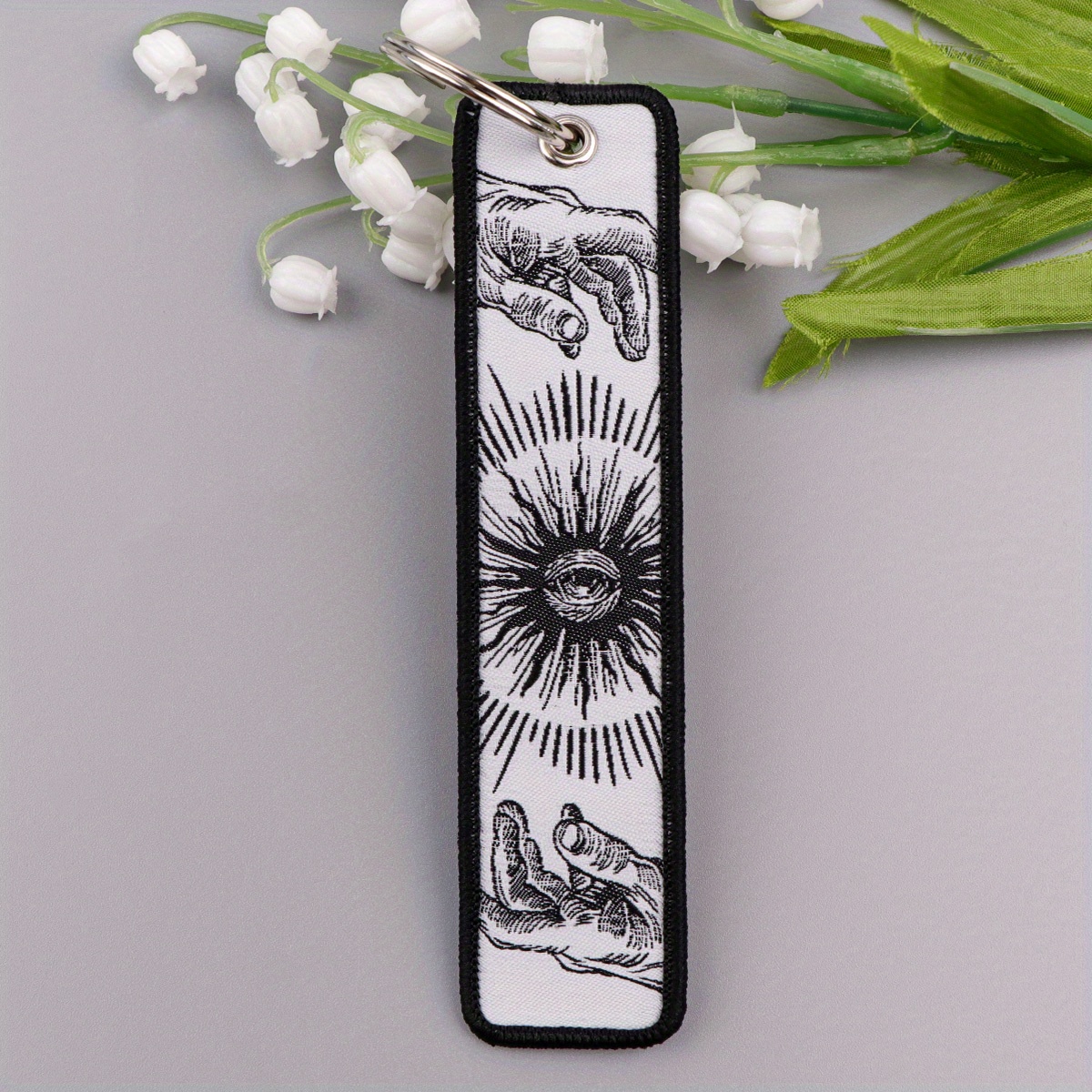 Image of Sun Cartoon Car Keychain Cool Keys Holder Accessories Keychains For Women Men Keyring Gift Fashion Jewelry 1pc
