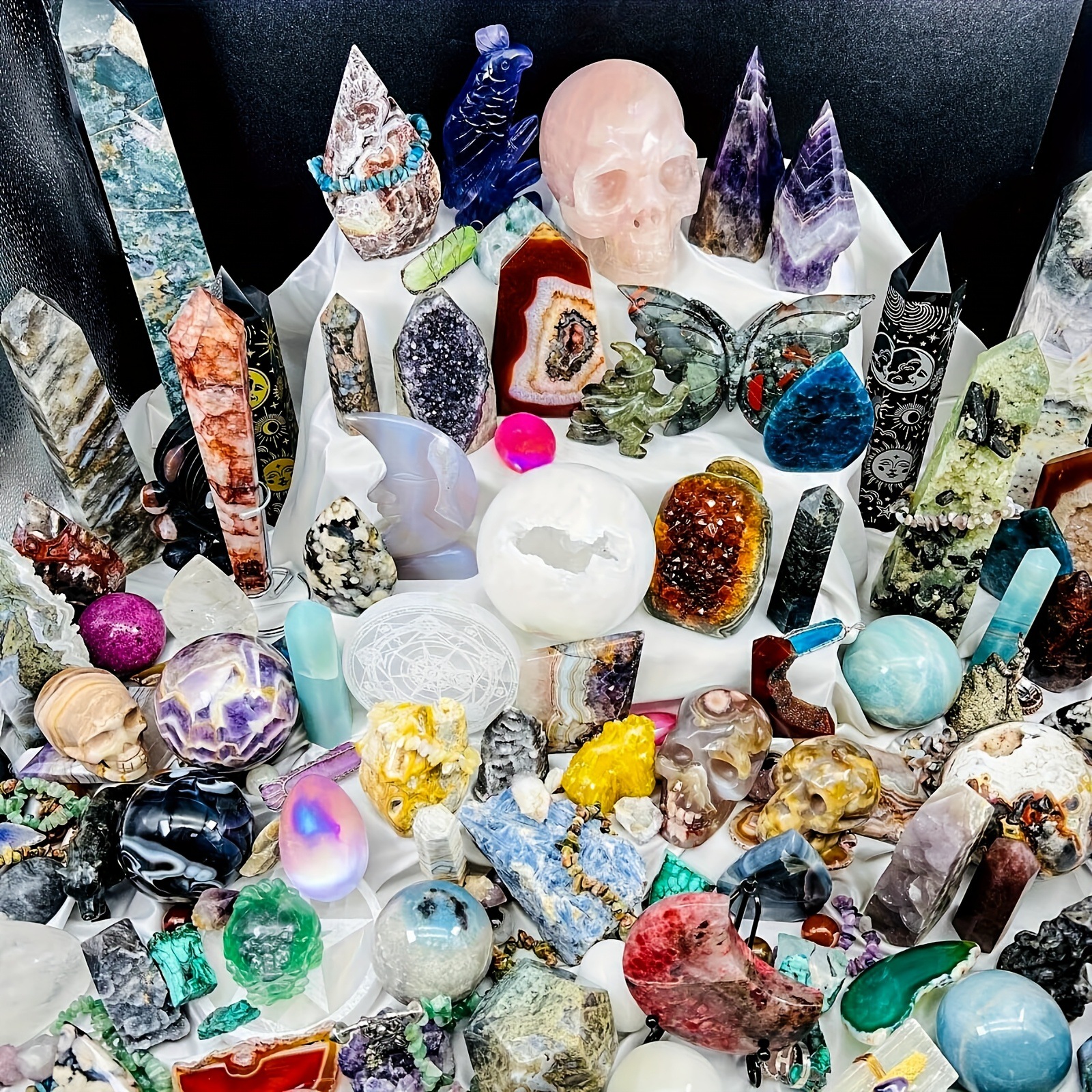 TEMU Natural Crystal Stone Set Decoration, With Random Styles, Suitable For Fish Tank Decoration, Desktop Display, And Home Decoration. In Living