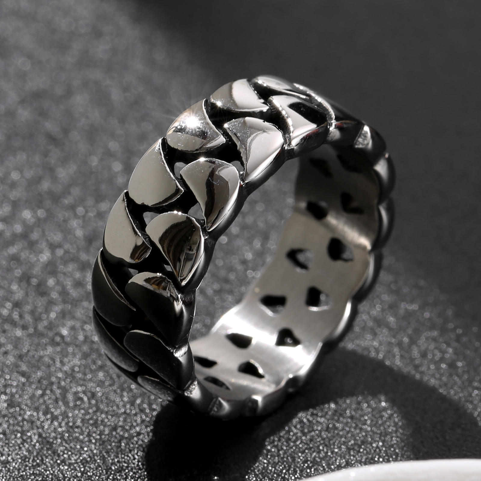 Image of 1pc 304l Stainless Steel Cuban Link Chain Hollow Ring Cool Men' S Ring Men' S Ring Ring Gift 304l Stainless Steel Jewelry