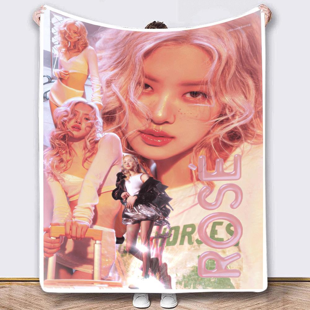 

Couverture en flanelle à thème d' Kpop ROSE, 100% polyester, style contemporain, thème de dessin , résistante aux taches, toutes , numérique, douce et confortable, 200-250gsm