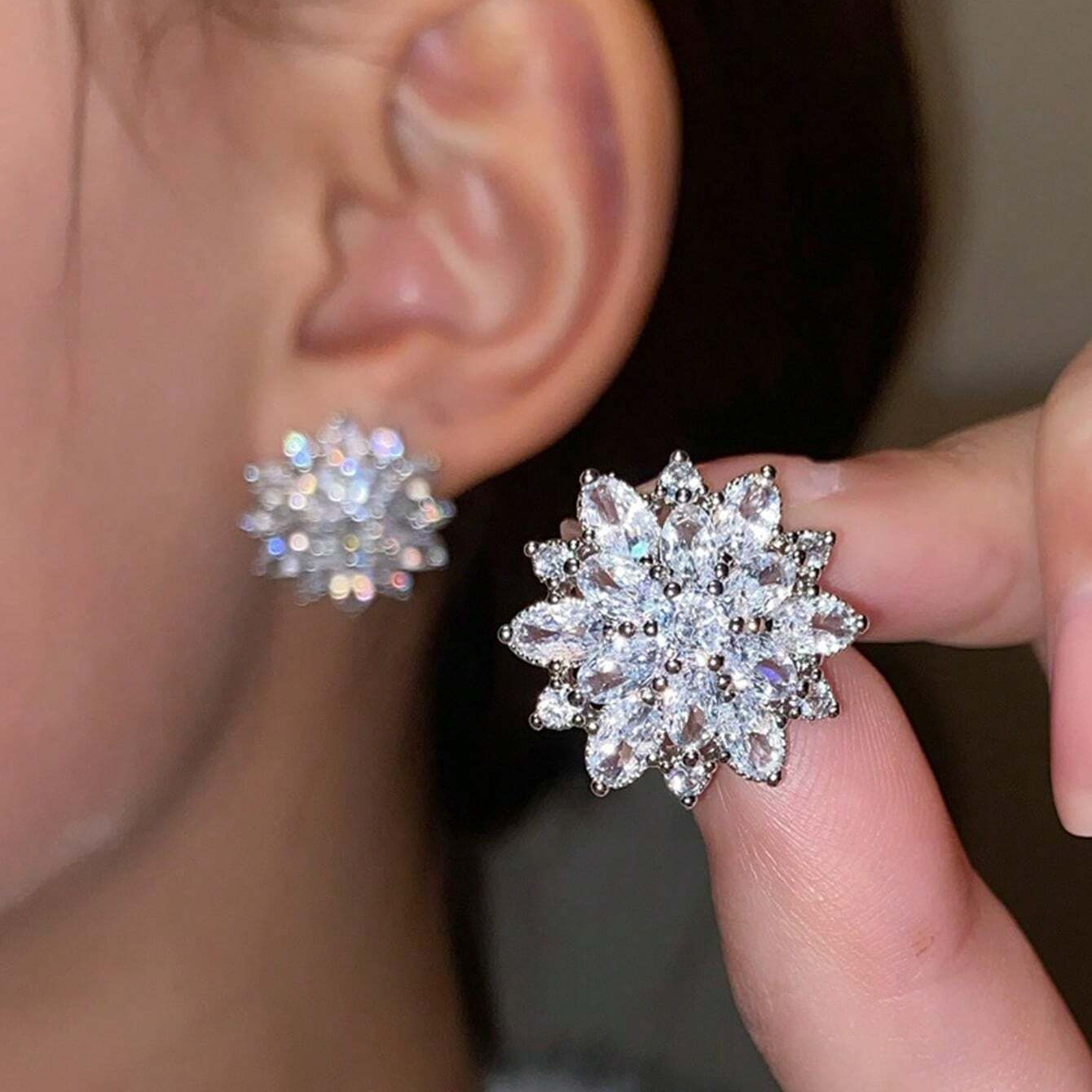 TEMU 1 Paire de Boucles d'Oreilles Fleur Tendance et Élégantes, Cadeau Idéal pour les Fêtes du Nouvel An, l'Anniversaire, la Saint-Valentin et les