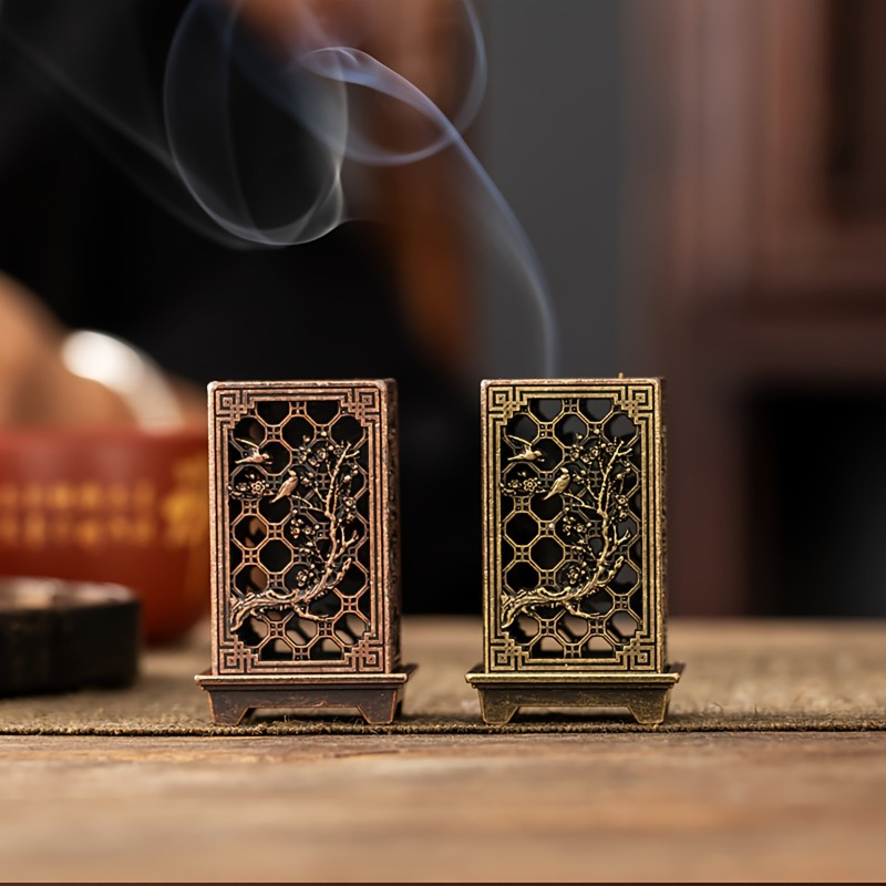 Image of Set Of 2 Incense Holders Featuring A Design Of Clouds - Perfect For Traditional Chinese Tea Ceremonies, In Vertical And Plate Styles To Enhance Your Home's Atmosphere