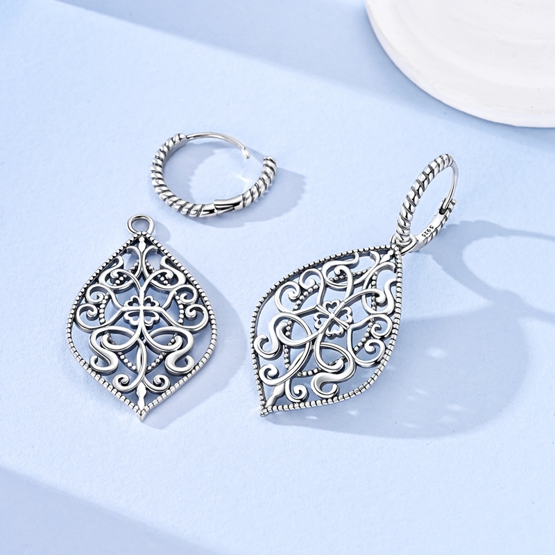 Elegant 925 Sterling Silvery Vintage Openwork Earrings