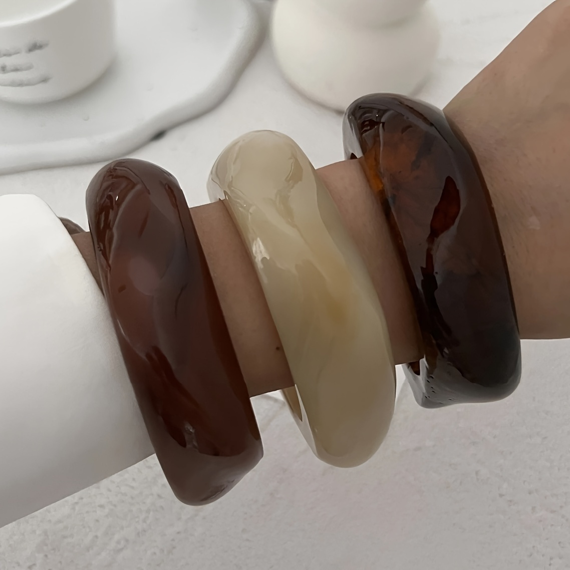 3pcs Vintage Acrylic Bangle Set Unique Transparent Casual Accessory