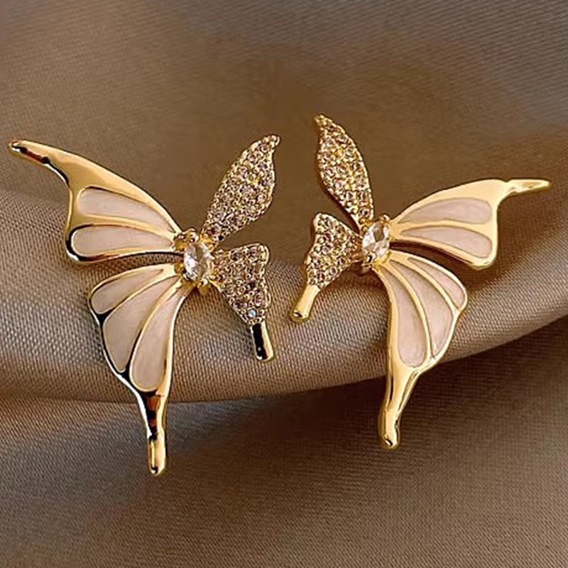 E-shop 1 Paar Exquisite Elegante Eingefasste Glänzende Zirkonia Schmetterling Ohrstecker für Damen Tägliche Freizeitkleidung Party Urlaub Ohrring