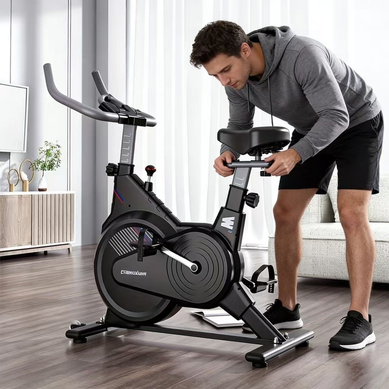 A Must-Have for Home Gyms! High-End Exercise Bike with Padded Seat And Thickened Material, Perfect for Both Weight Loss And Fitness: This High-End Exercise Bike Is a Dedicated Equipment for Fitness And Weight Loss, Without Battery