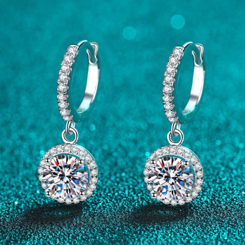 Image of 1 Pair Of Women Fashion Hoop Earrings Exquisite Circular Synthetic Synthetic Zirconia Hoop Earrings For Women High Quality Daily Party Casual Earrings Jewelry
