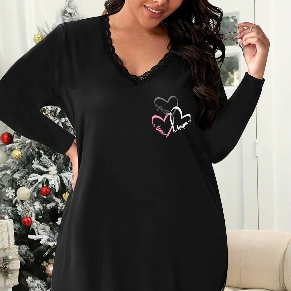 

Robe de Nuit Confortable Grande Taille pour Femmes avec Cœur de Noël et Col en V avec Dentelle - Manches Longues, Mélange de Polyester Extensible, Lavable en Machine