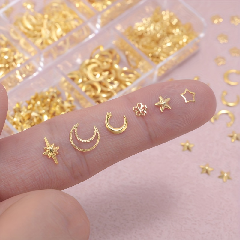 

A Set Of 550pcs 3d Metal Nail Art Decoration Nails Without Allergic Reaction Suit-, Moon, Xingx And Flower Shape, Suitable For Diy Fingernail Decoration And Jewelry Handmade