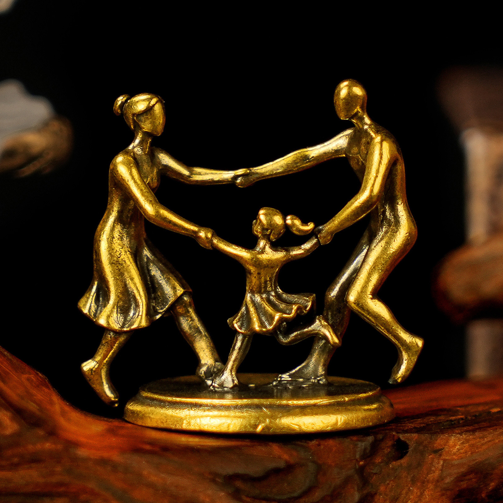 TEMU Vintage Style Brass Figurine Parents & Child Spinning Joyfully - 100% Solid Decor Collectible Office Desk Art Oddities Heavy Brass Sculpture For