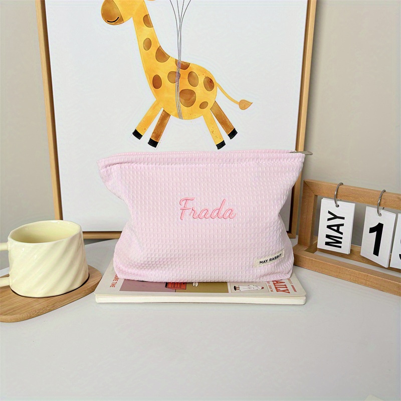 TEMU Trousse de Toilette Personnalisée à Broderie, Sac Cosmétique Texturé Uni pour Femmes, Organisateur de Maquillage Voyage, Cadeau Léger et pour un
