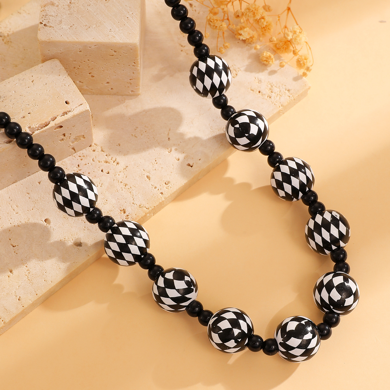 TEMU Women's Y2k Hip-hop Layered Bead Necklace - Extra-long Black & White Beads Suitable For Daily Wear, Parties, Birthdays, Holidays - Retro Layered