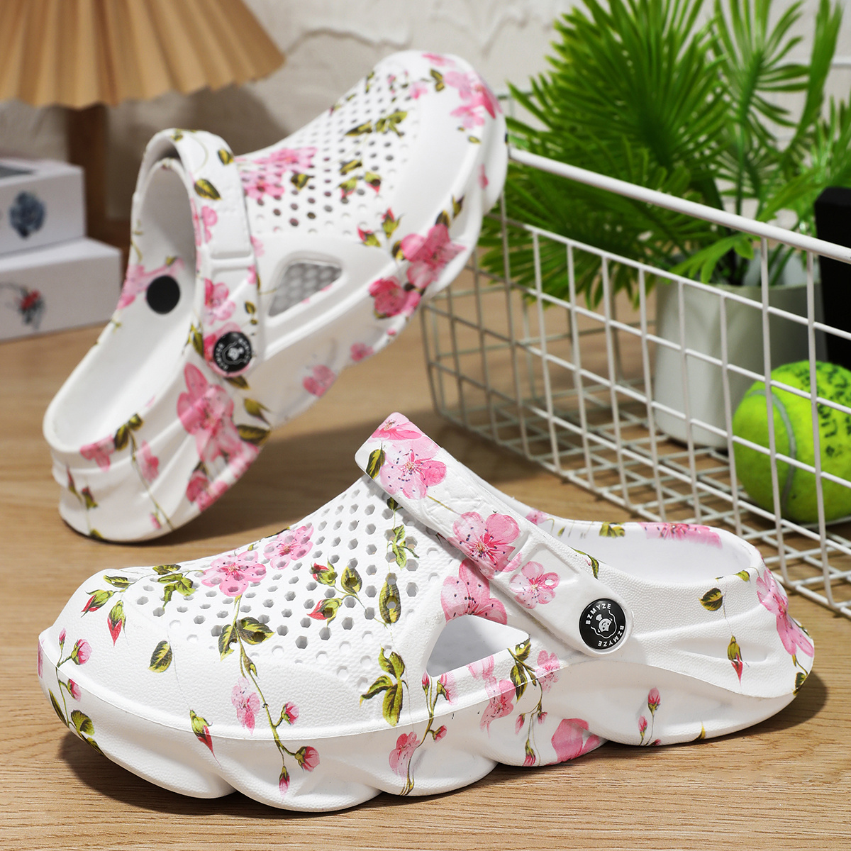 TEMU Sabots pour femme à motif floral doux, semelle épaisse en EVA, chaussures de jardinage confortables, mules décontractées respirantes, chaussures