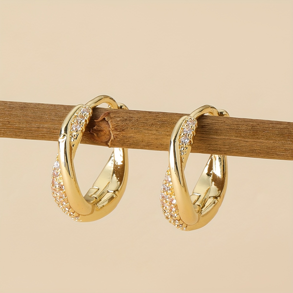 TEMU Angol A Pair Of Twist-shaped Earrings Inlaid With White Synthetic Synthetic Zirconia, Classic, Simple, Elegant, Fashionable, Luxurious, ,