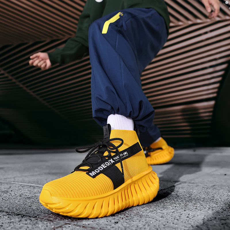 2025 New Comfortable and Stylish Lightweight Minimalist Shock-Absorbing Men's Shoes