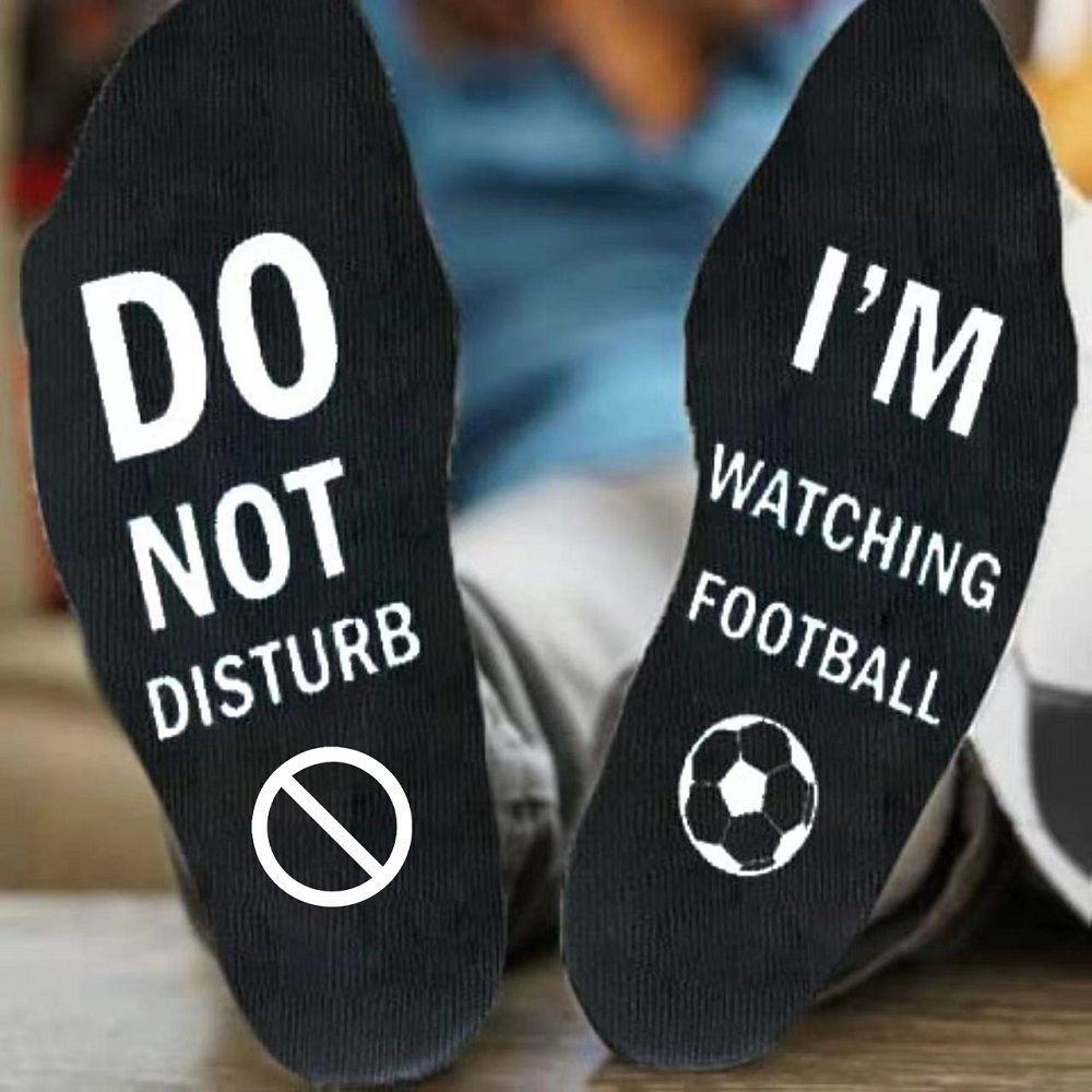 Temu – TEMU 1 Pair Men’s Football Socks English Trend Socks Mid-calf Socks Sports Socks Running Sports Socks Alphabet Football Socks