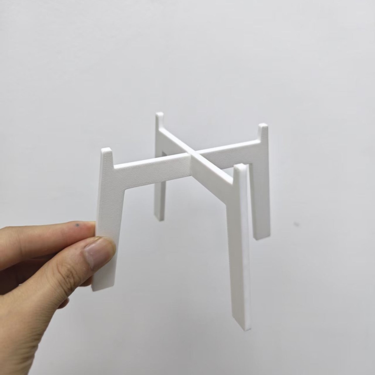 TEMU 2pcs Cross Stable Plant Flowerpot Hanger, Anti-slip Raised Base (excluding Flowerpot), Suitable For Plant Display Rack, Flowerpot Display Rack,