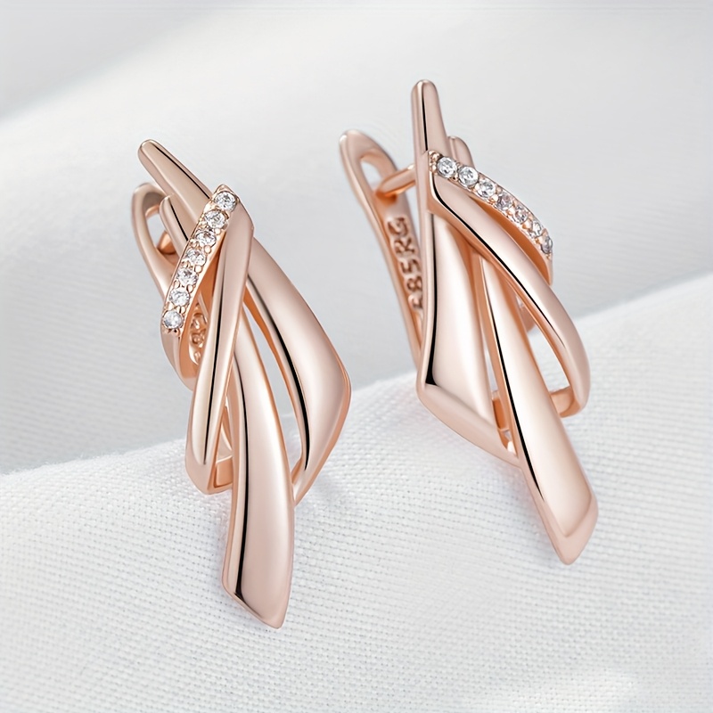 Women's Ethnic Bridal Drop Earrings with Geometric Shape