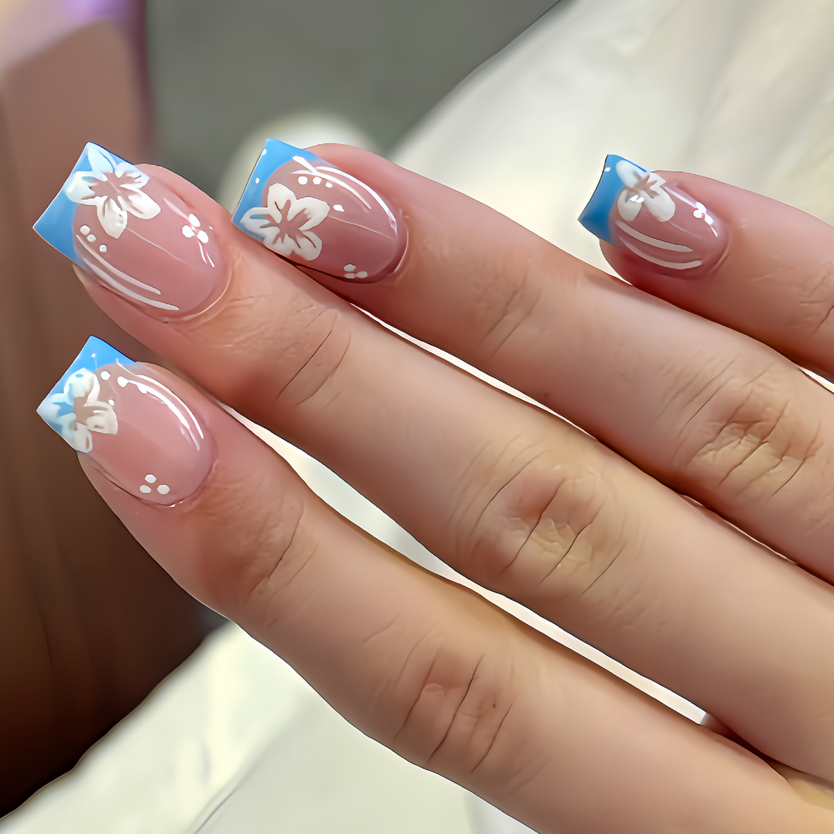 Verwhne deine Schnheit mit diesen 24 knstlichen Ngeln im chinesischen  Stil, klassisch, elegant, pink, glnzend, blau, floral, gestreift, mit *  glnzend, eisfarben, transparent. * zum Verleihen, ...