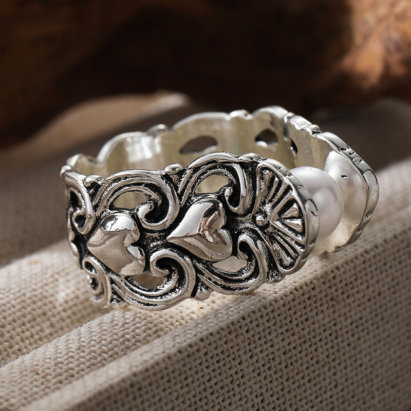 Bohemian Hollow Heart Carved Ring with Glossy Stone Inlay