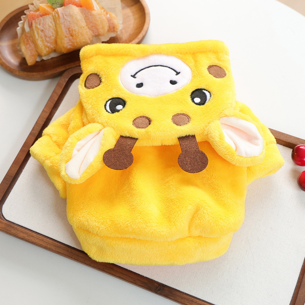 TEMU Pet Clothes: Korean-style Cute Giraffe Sweatshirt, Suitable For Teddy, Small Dogs, And Cats. Made Of Soft Plush Fabric With Giraffe Print,