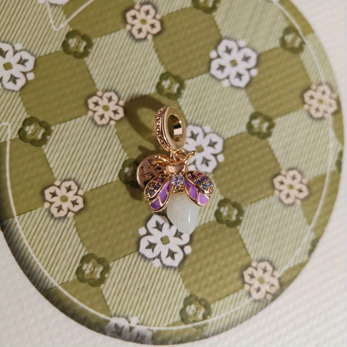Image of 1pc Firefly Diy Beaded Pendant For Women's Jewelry, 925 Silvery Plated, Valentine's Day Mother's Day Party Birthday Festival Popular Gift For Spring And Summer, Suitable For Bracelets And Necklaces