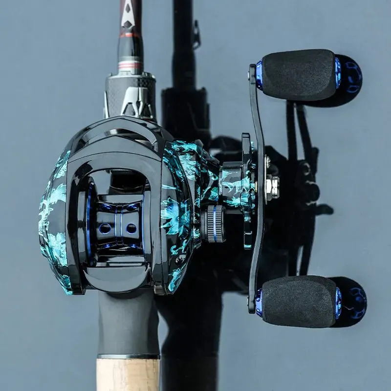 bass strikes topwater lures Luck E Strike - Tournament Pro Kit this versatile lure features not-eligiblefordiscount STRENGTH:M Transition Time: September River