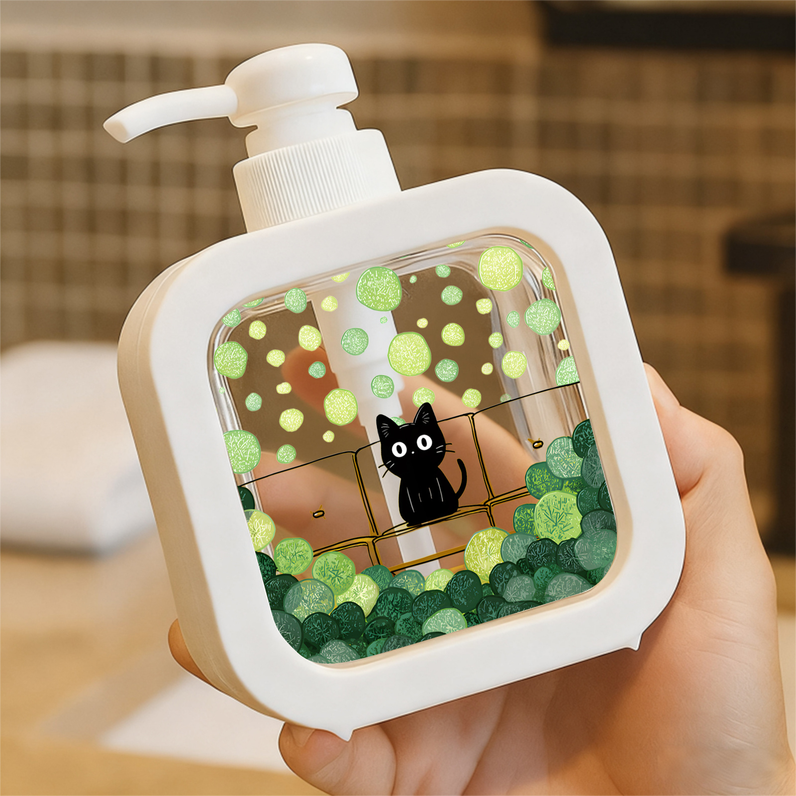 Whimsical -inspired Black Cat & Green Circles Moisturizing Hand Soap Pump Bottle, Kitchen Bathroom Soap Dispenser, Refillable, Suitable For Home Office, Easy To Clean Liquid Container, Decor