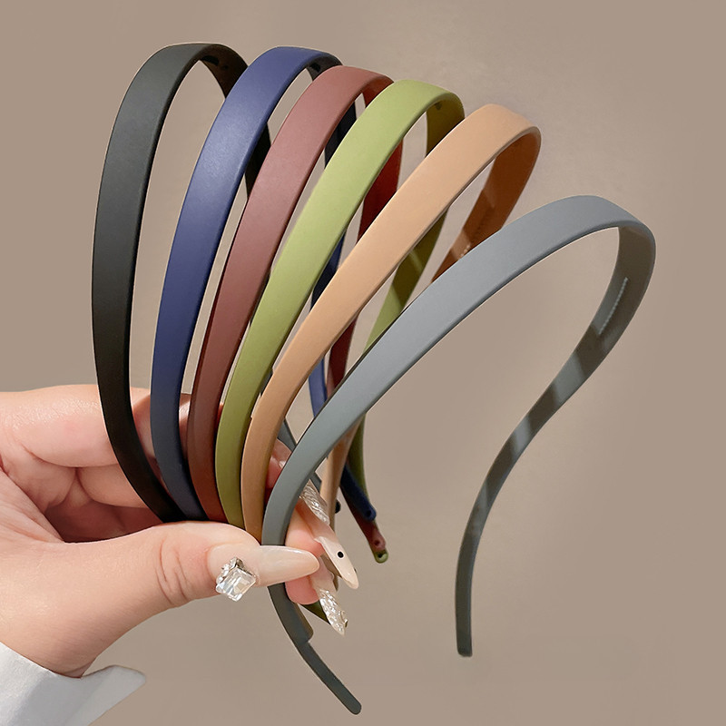 

4pcs Minimalist Matte Resin Headbands, U-shaped Anti-slip Hair Bands For Women And Girls, Fashionable All- Hair Accessories, Cute Hair Accessories