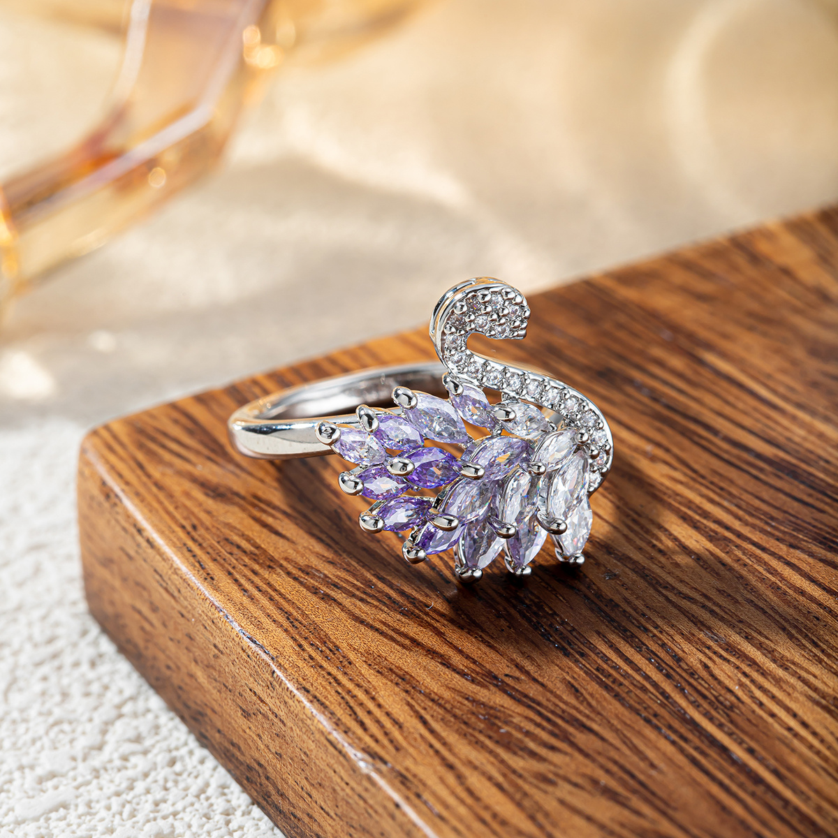 Women's Elegant Swan Ring, Plated Jewelry Gift