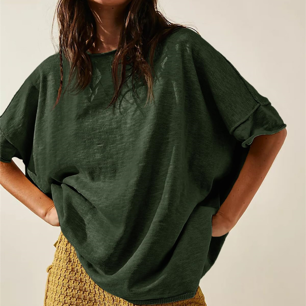 

Women's Casual Oversized T-shirt - Crew Neck, Short Sleeve With Side Slit Hem, Soft Rayon , Machine Washable - Spring/summer