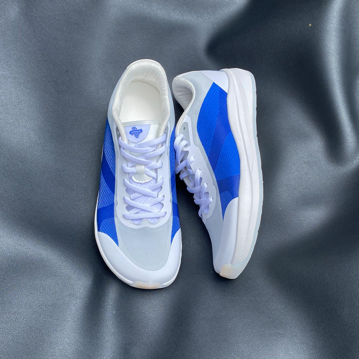 Summer Breathable Mesh Wide Toe Training Shoes