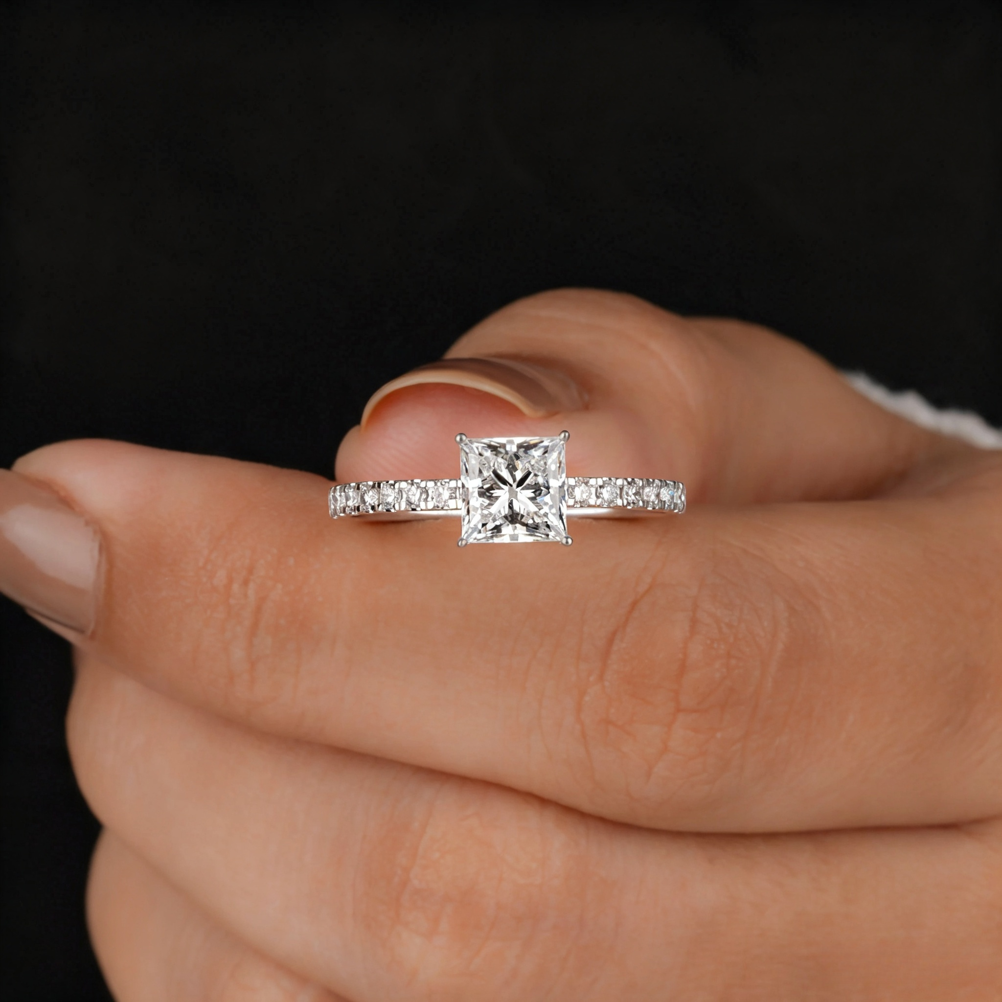 Brilliant Princess Cut Moissanite Ring in 925 Silver, Exquisite Gift