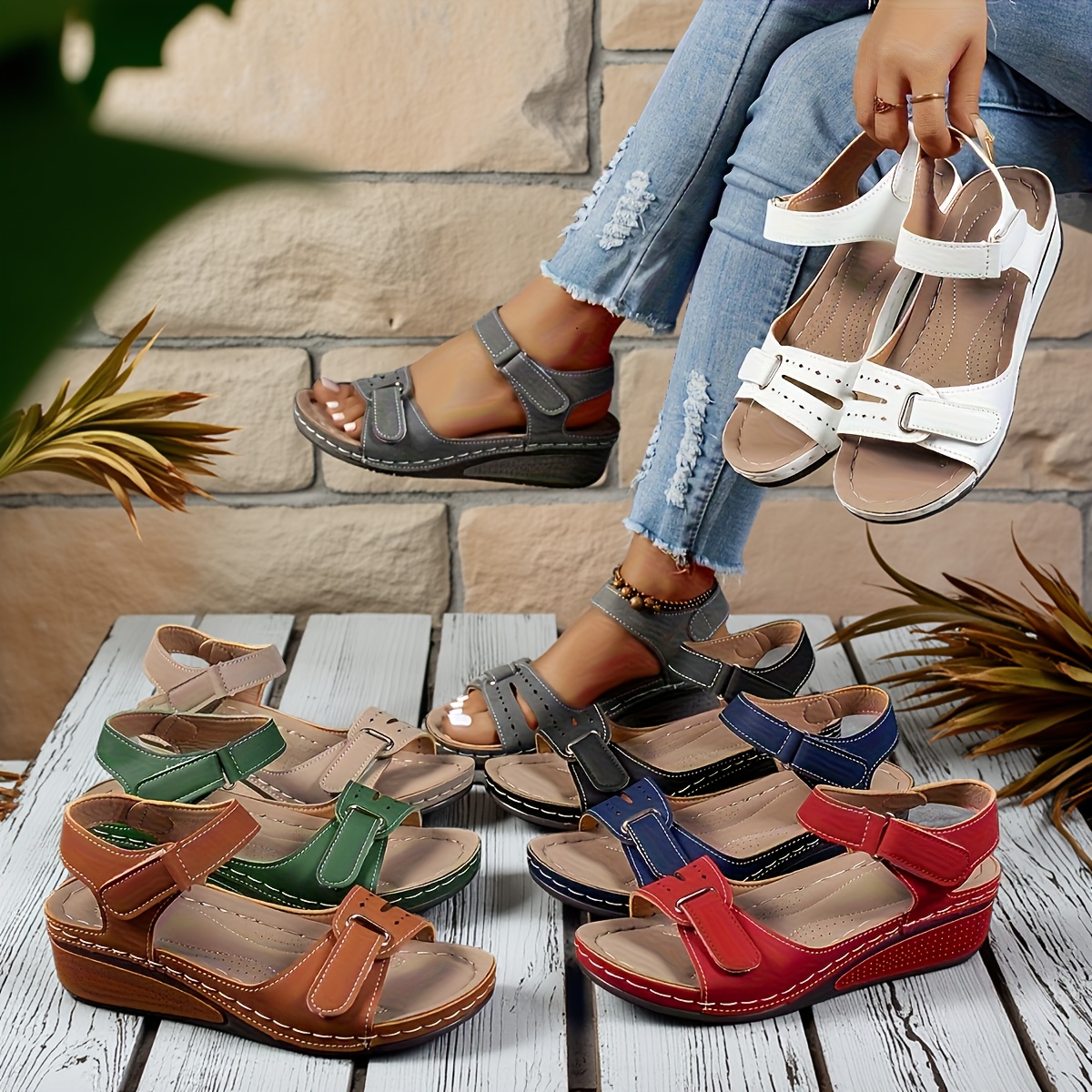   elegante damessandalen met lage hak en verstelbare klittenbandsluiting - open teenslippers in muilbandstijl geschikt voor dagelijks gebruik, met gedempte binnen  & voetboogondersteuning,   en bovenwerk voor casual en geklede outfits, damesschoenen