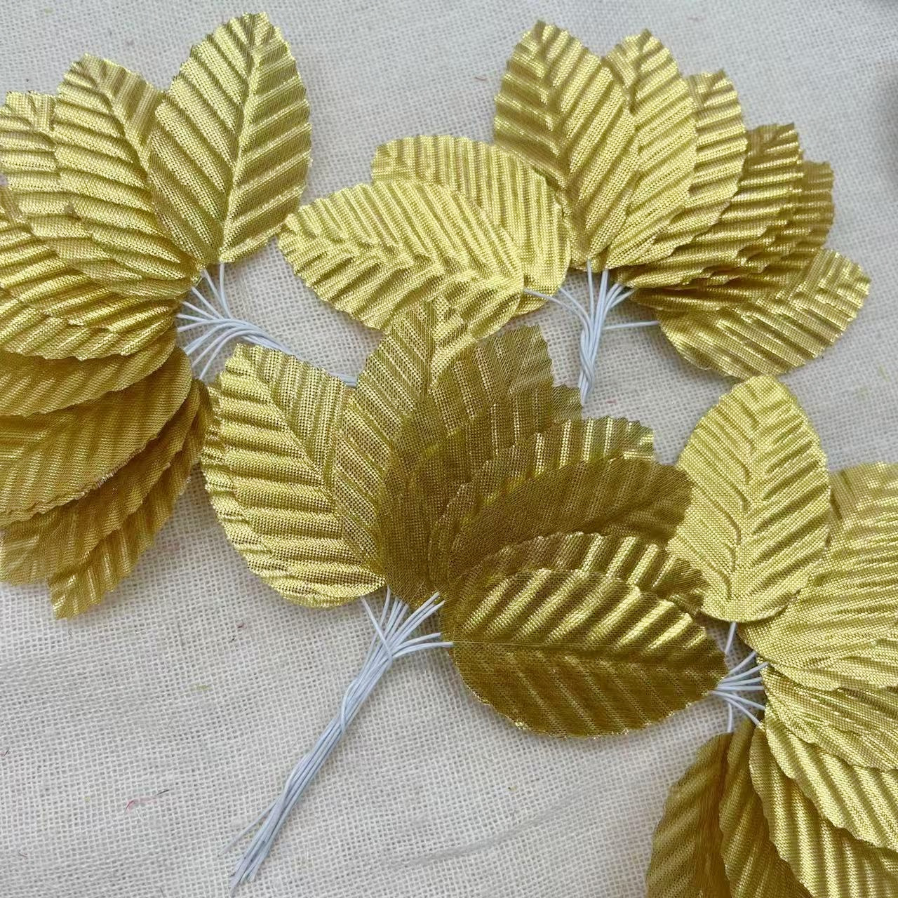 Image of 60pcs -like Artificial Leaves | Golden And Silvery Wire Craft Leaves For Home Decor, Scrapbooking, Wreath Making, Christmas, Wedding, And Party Decorations, Halloween Decor