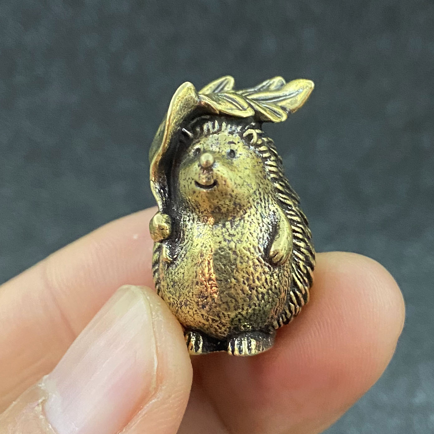 TEMU Collectible Figurines, Brass Hedgehog Statue With | Cute Home Desktop And Office Bookshelf Decoration, Ideal For Gifting And Holiday Decor For