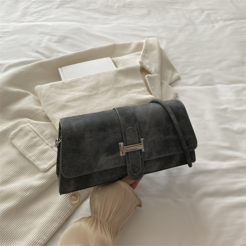 TEMU New Stylish Metal-decorated Handbag And Shoulder Bag, Suitable For Parties, , Vacations, Shopping, And Daily Commuting. It Can Hold , Mobile