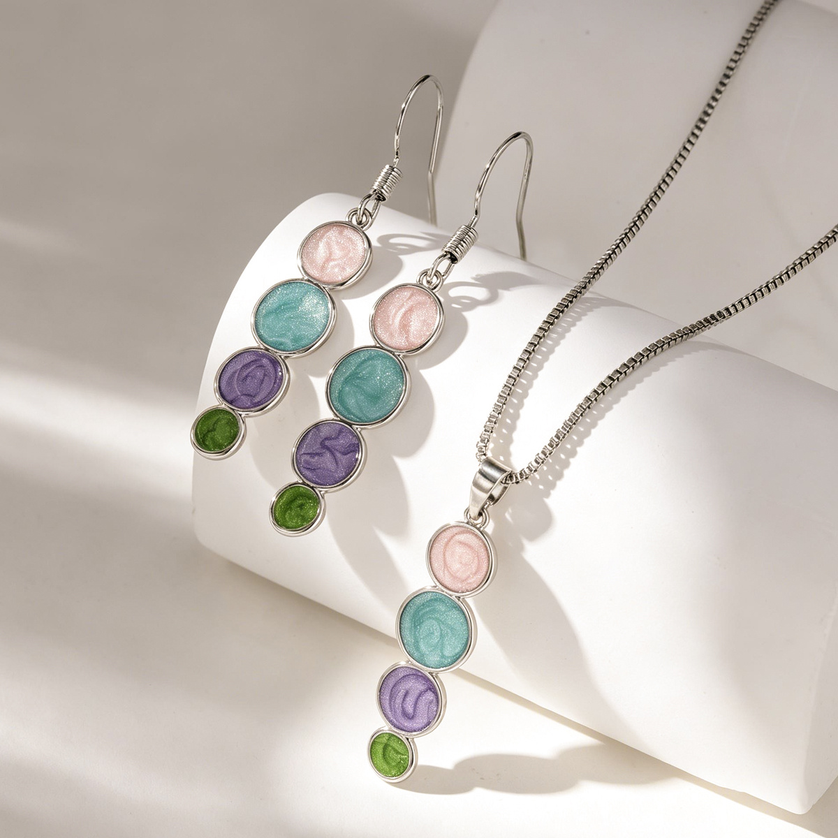 TEMU 1 Collar + 1 Par de Aretes Set, Material de Cobre, Estilo Bohemio, Minimalista, Collar Largo Multicolor con de Aceite, Aretes, Nuevas Adiciones